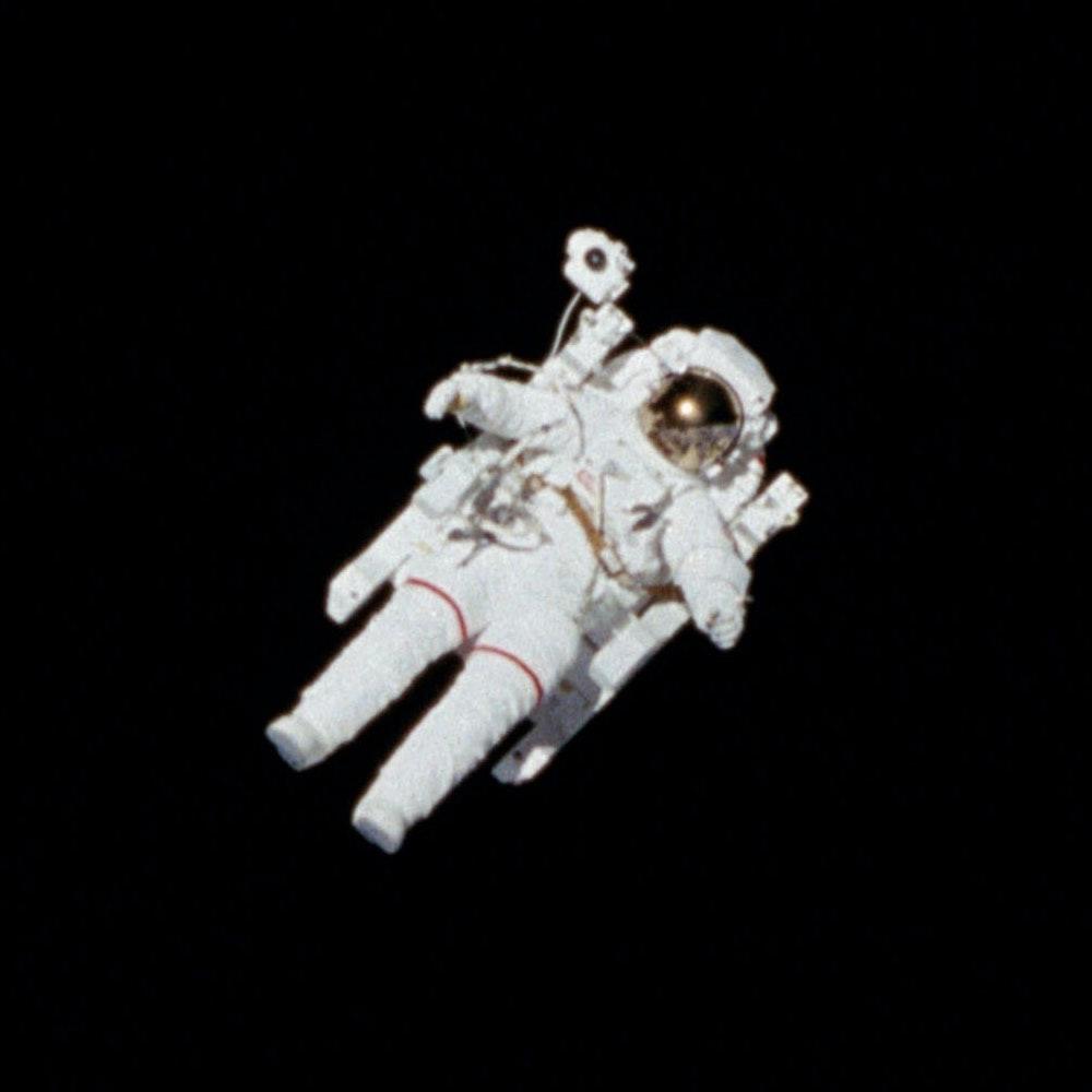 CodeLeap - Nasa Astronaut